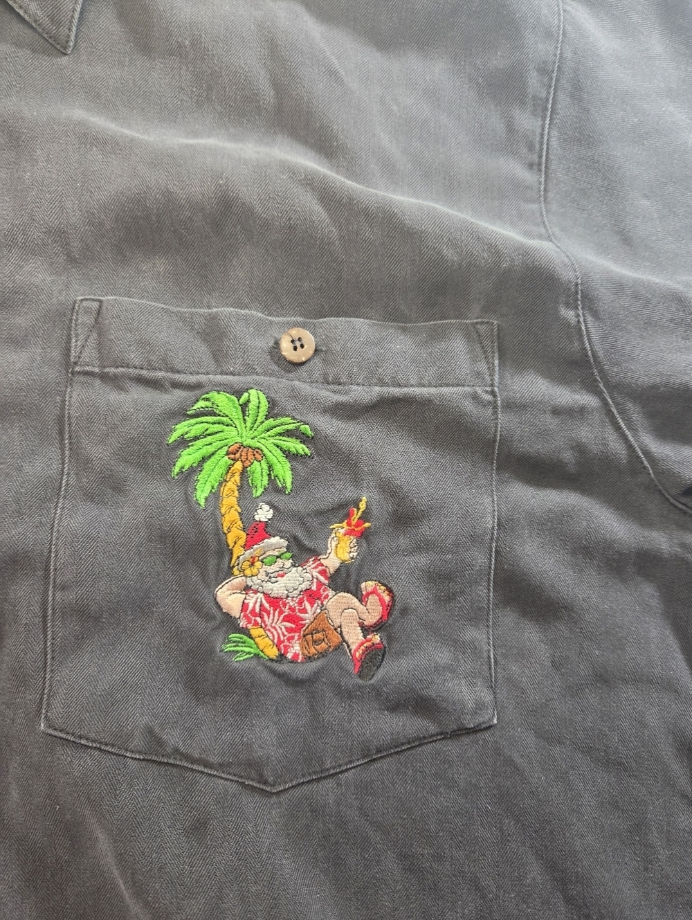 Go Barefoot Silk Hawaiian Shirt XXL Christmas Santa Surf - Picture 7 of 9